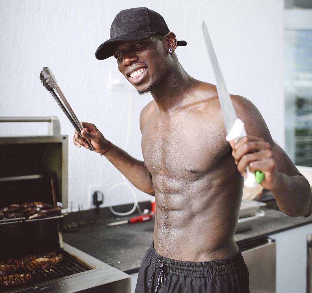 Ronaldo đọ bụng sáu múi ảnh 7 Ronaldo do bung sau mui anh 7