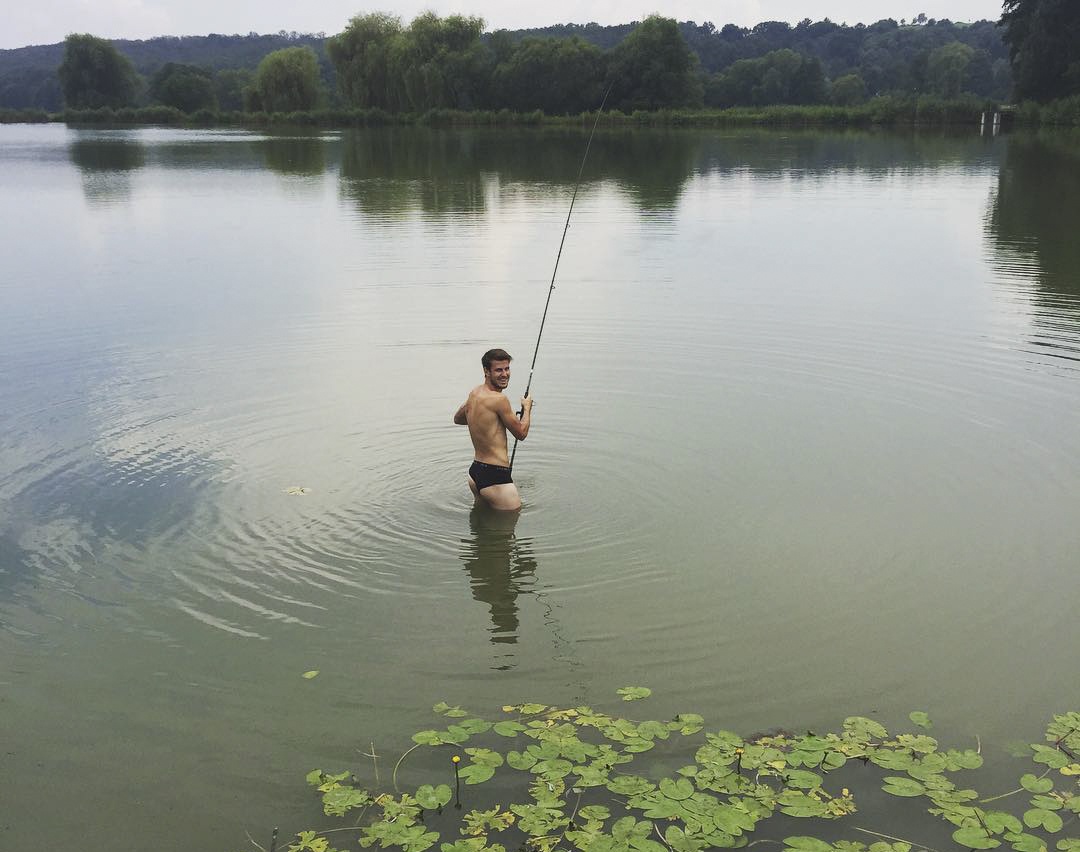 Ronaldo gặp gỡ người vận chuyển ảnh 8 Ronaldo gap go nguoi van chuyen anh 8