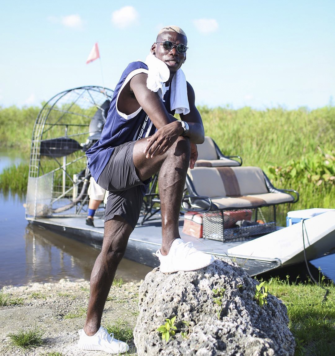 Ronaldo gặp gỡ người vận chuyển ảnh 14 Ronaldo gap go nguoi van chuyen anh 14