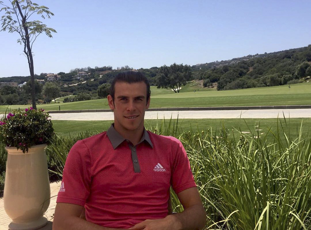 Ronaldo gặp gỡ người vận chuyển ảnh 12 Ronaldo gap go nguoi van chuyen anh 12