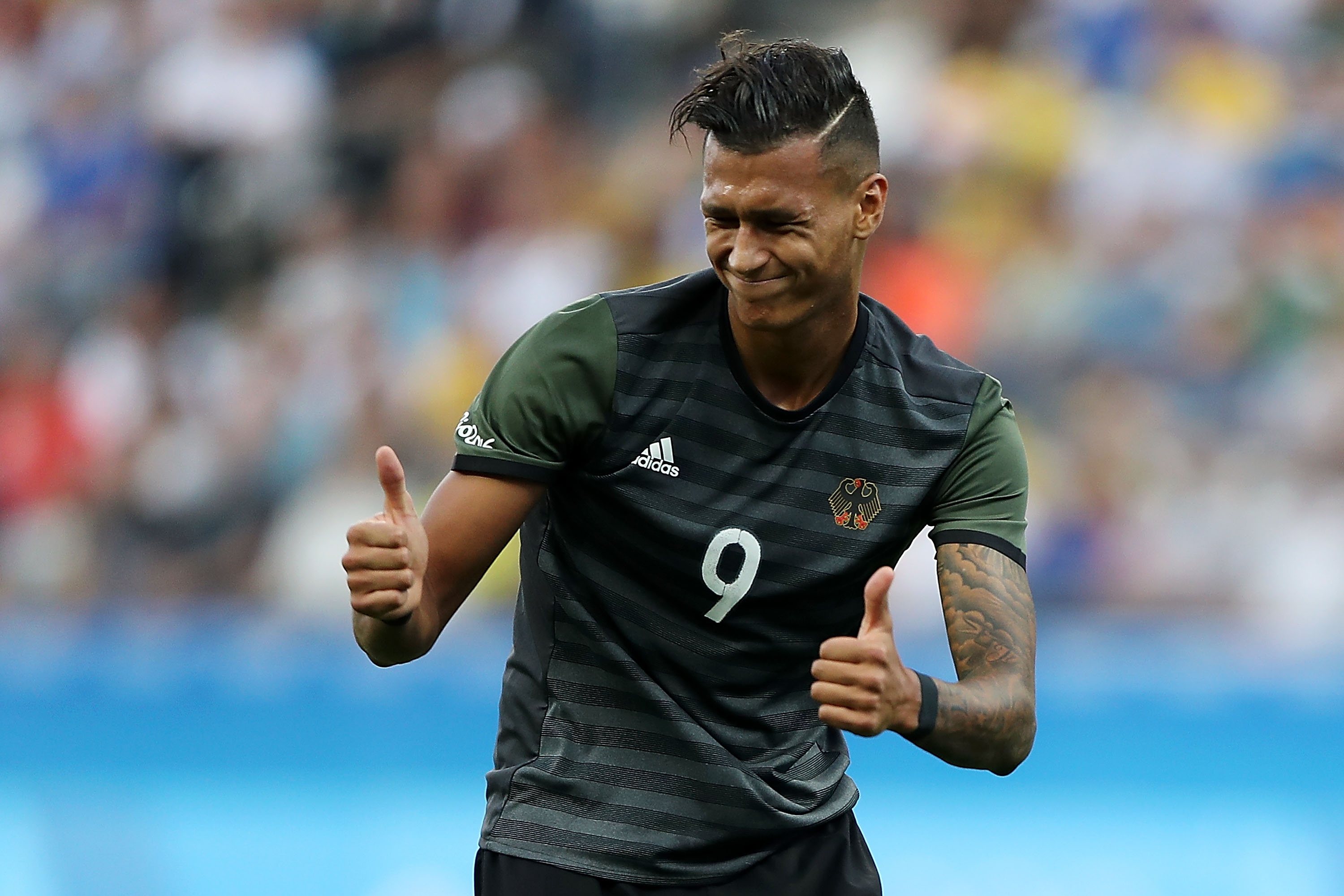 Đức thắng thuyết phục Nigeria ảnh 8 Duc thang thuyet phuc Nigeria anh 8