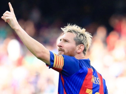 Messi, Suarez thi nhau ghi ban, Barca thang dam Betis 6-2 hinh anh