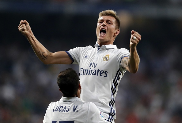 Kroos ghi ban dang cap, Real nhoc nhan gianh 3 diem hinh anh