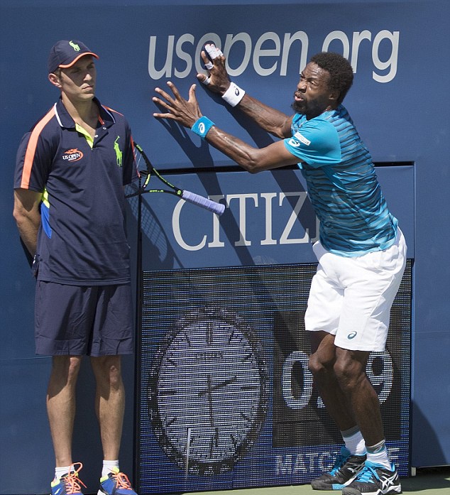 'Ga dien' Monfils anh 2