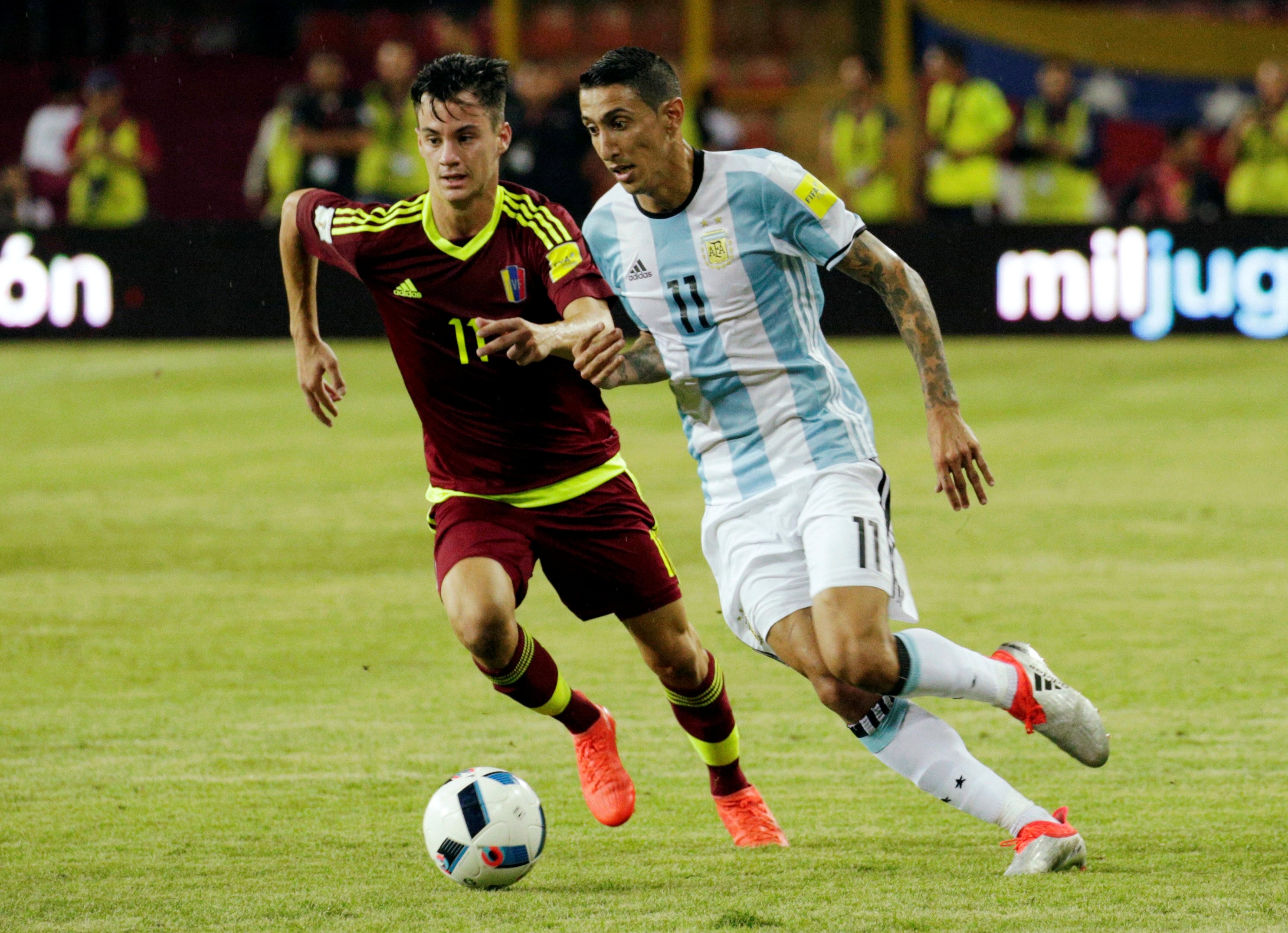 Argentina may man hoa doi cuoi bang anh 3