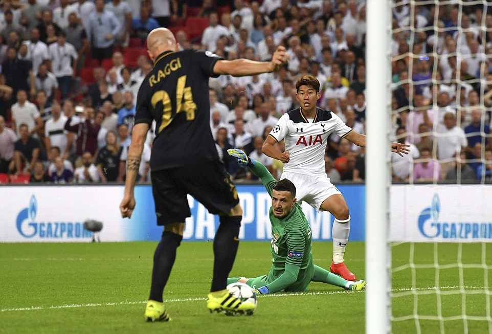 Tottenham bại trận trong ngày lập kỷ lục ảnh 8 Tottenham bai tran trong ngay lap ky luc anh 8