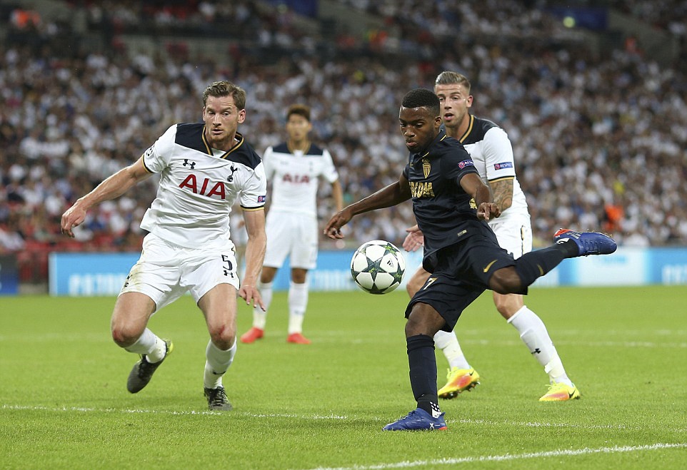 Tottenham bại trận trong ngày lập kỷ lục ảnh 4 Tottenham bai tran trong ngay lap ky luc anh 4