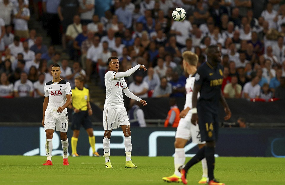 Tottenham bại trận trong ngày lập kỷ lục ảnh 2 Tottenham bai tran trong ngay lap ky luc anh 2