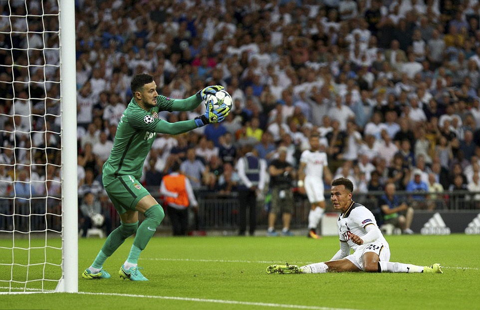 Tottenham bại trận trong ngày lập kỷ lục ảnh 9 Tottenham bai tran trong ngay lap ky luc anh 9