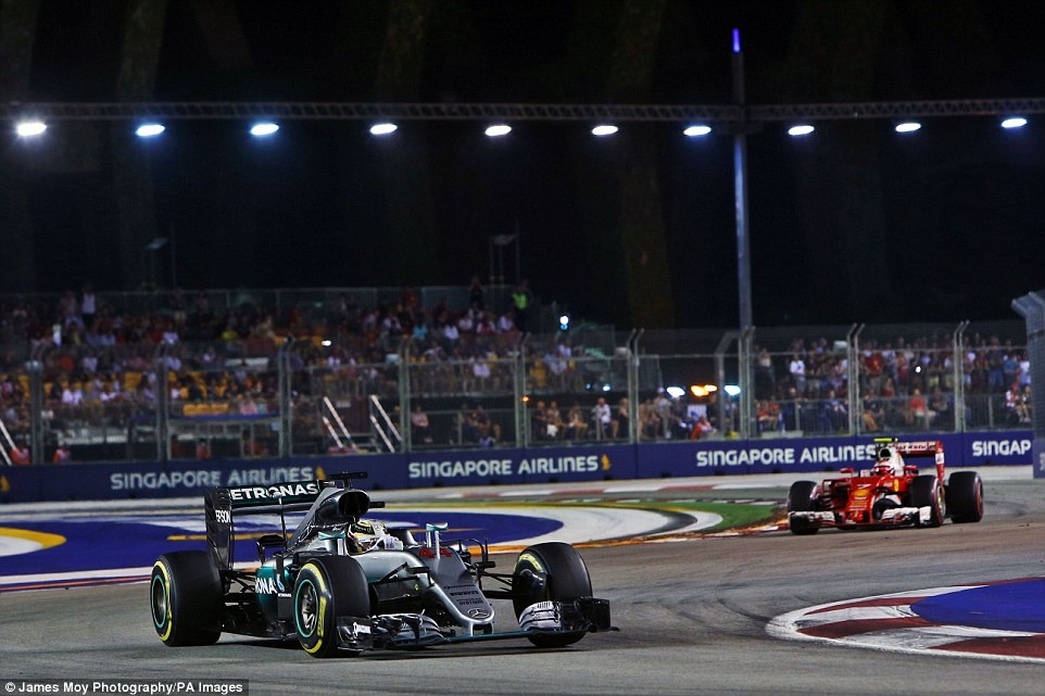 Rosberg đăng quang Singapore GP ảnh 13 Rosberg dang quang Singapore GP anh 13