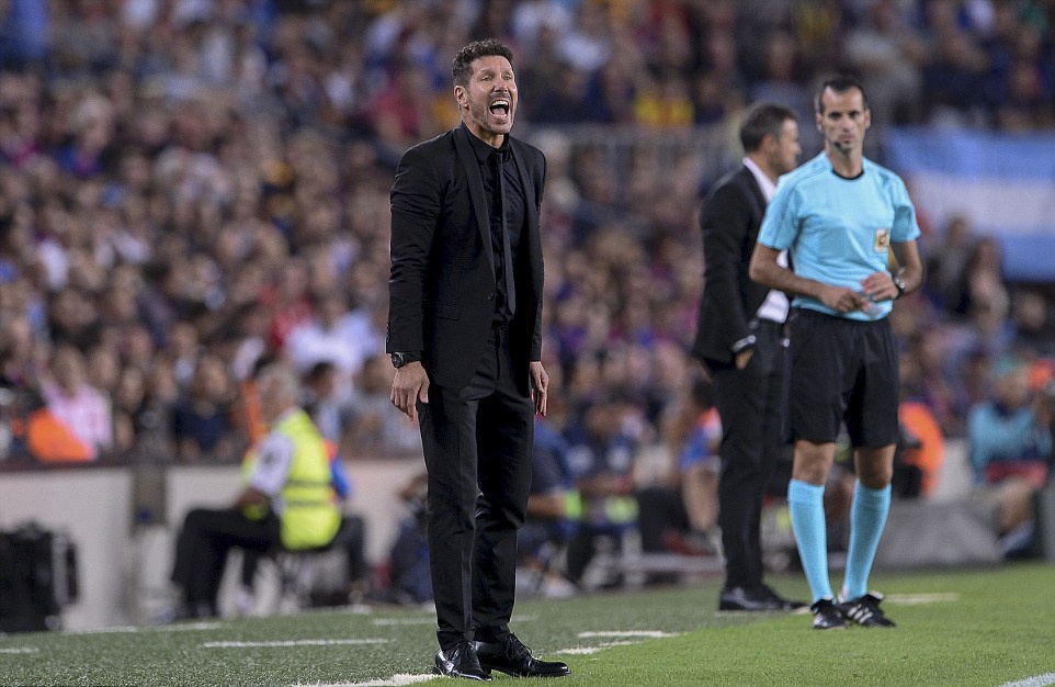 Messi chan thuong anh 15