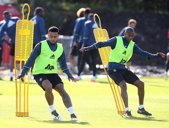 Dan sao MU vui ve luyen tap anh 8