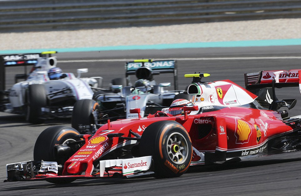 Hamilton bỏ cuộc tại Malaysian GP ảnh 9 Hamilton bo cuoc tai Malaysian GP anh 9