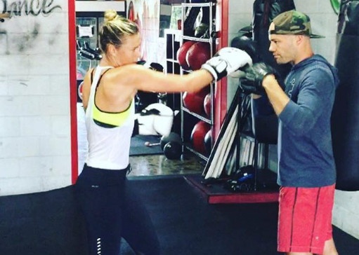 Sharapova tap boxing hinh anh