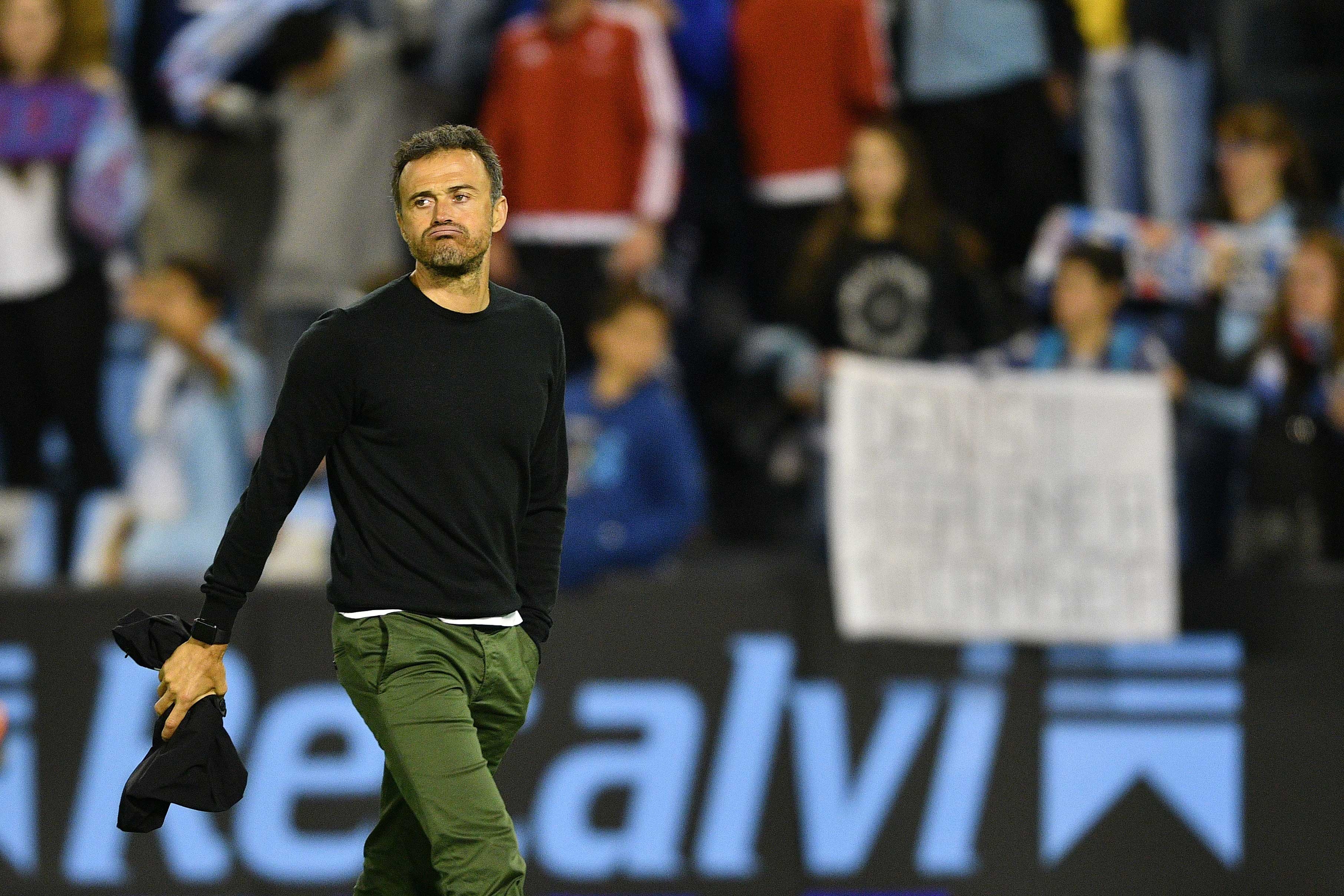 Barca thua 3-4 anh 11