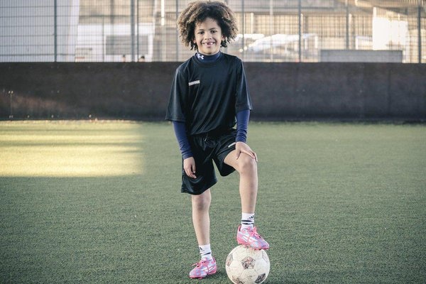 Truyen nhan cua Messi,  Neymar anh 2