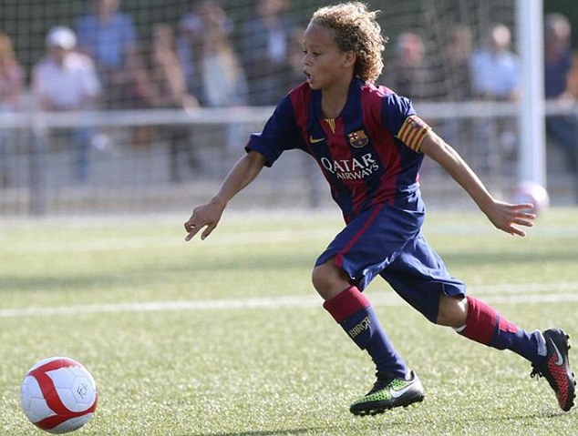 Truyen nhan cua Messi,  Neymar anh 3