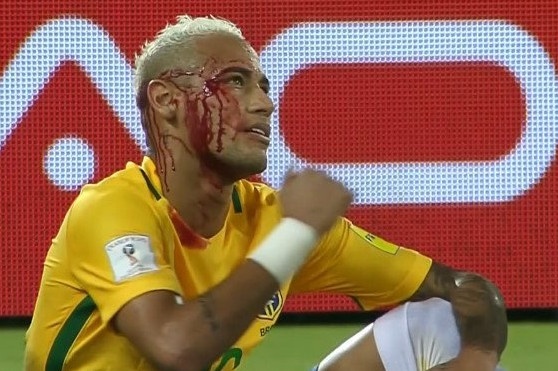 Neymar toa sang va do mau o chien thang 5-0 cua Brazil hinh anh