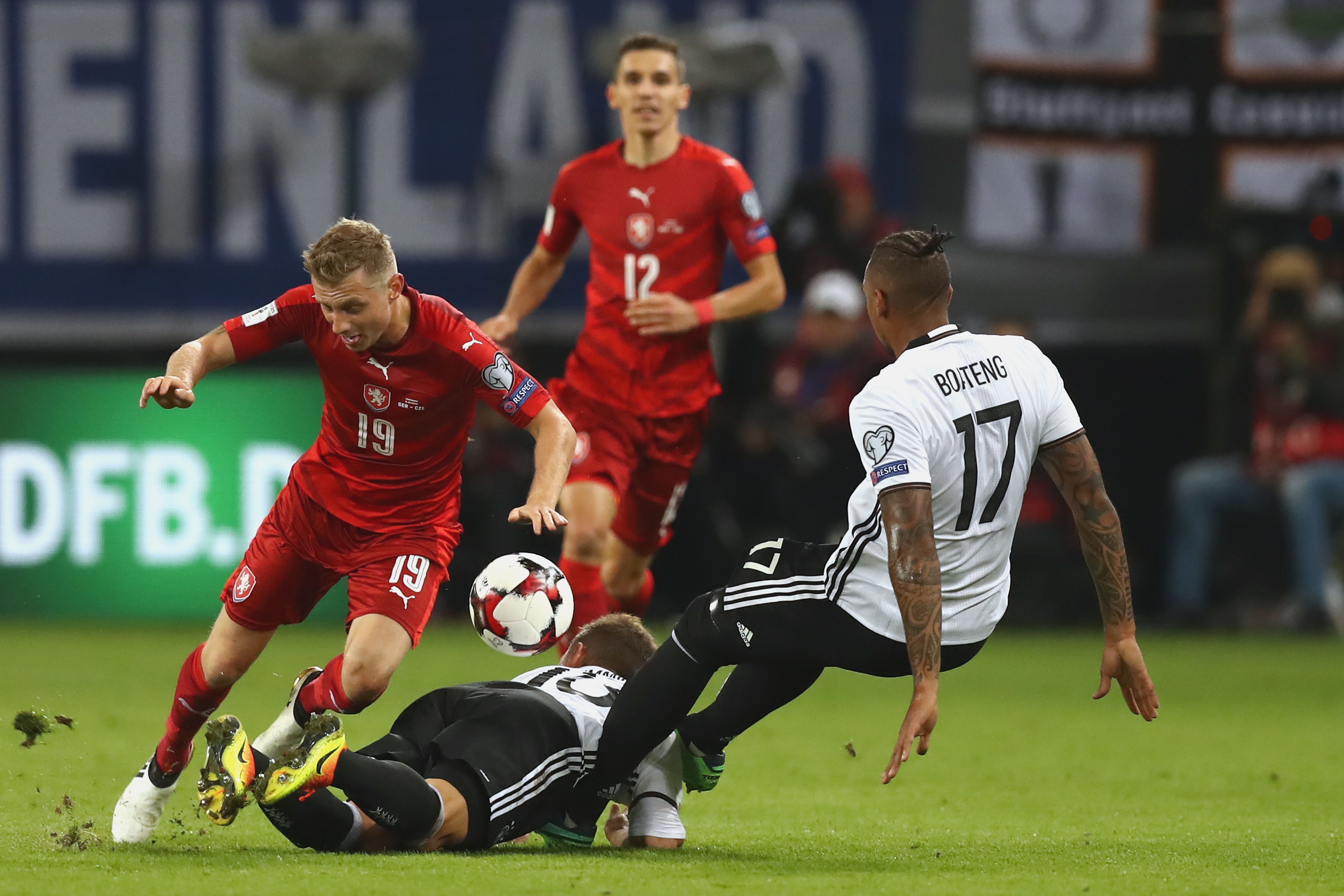 Duc thang dam CH Czech anh 9