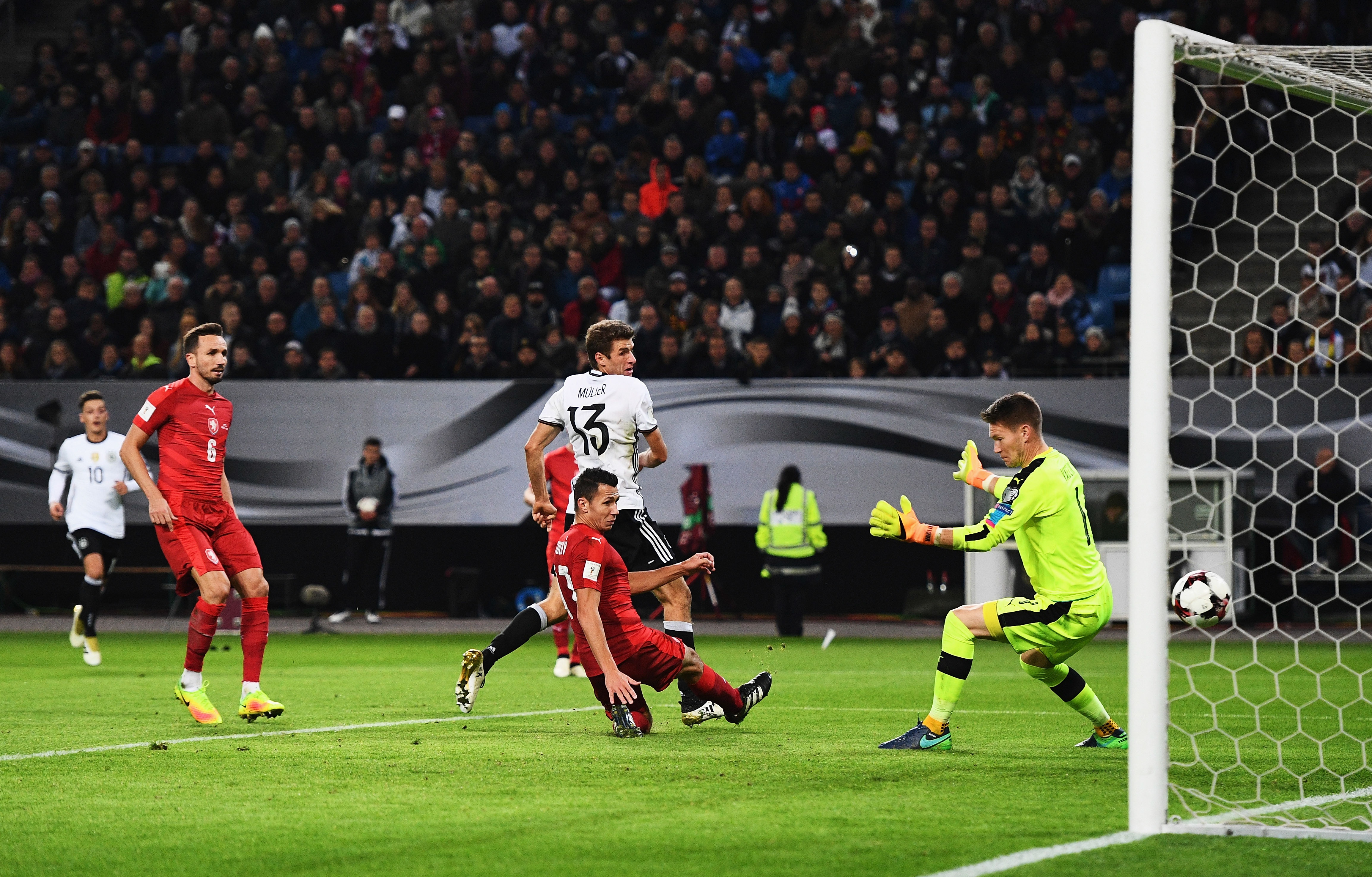 Duc thang dam CH Czech anh 6