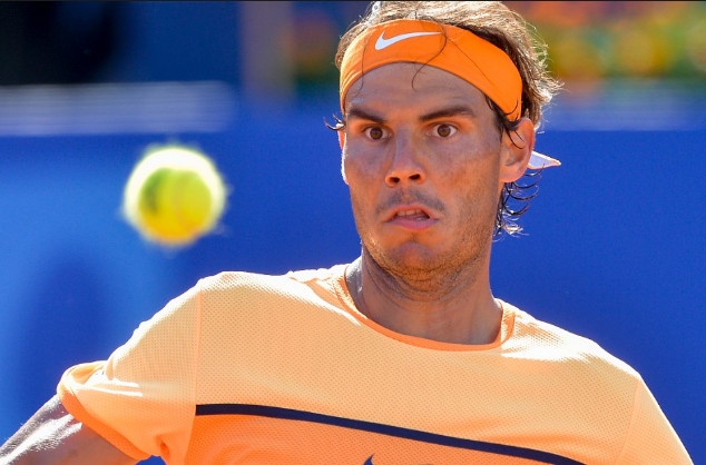 Nadal muon trai bong tennis bay cham hon hinh anh