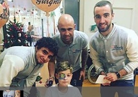 Cuu sao MU tu choi nhan luong, dung tien lam tu thien hinh anh