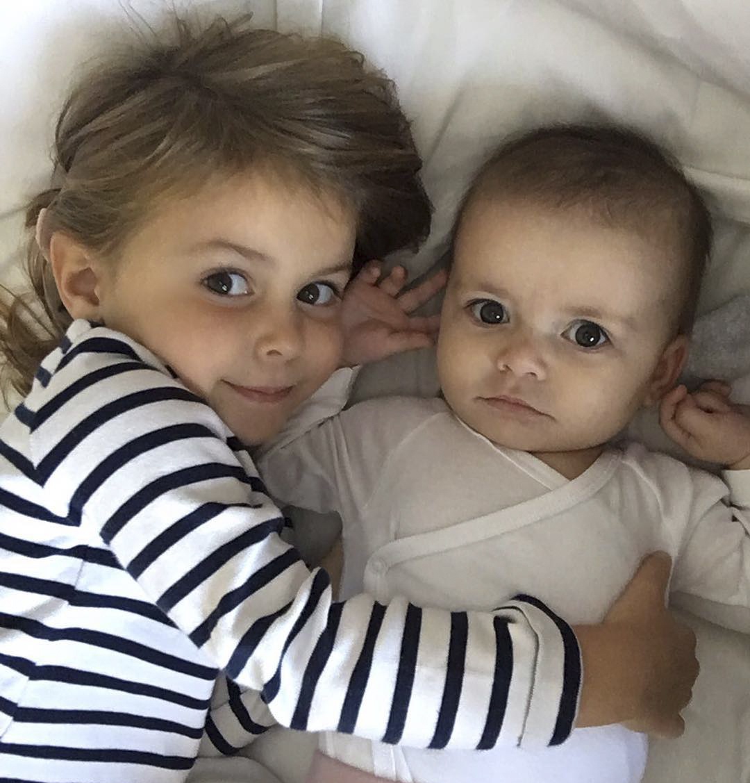 Messi du ngoan Disneyland anh 6