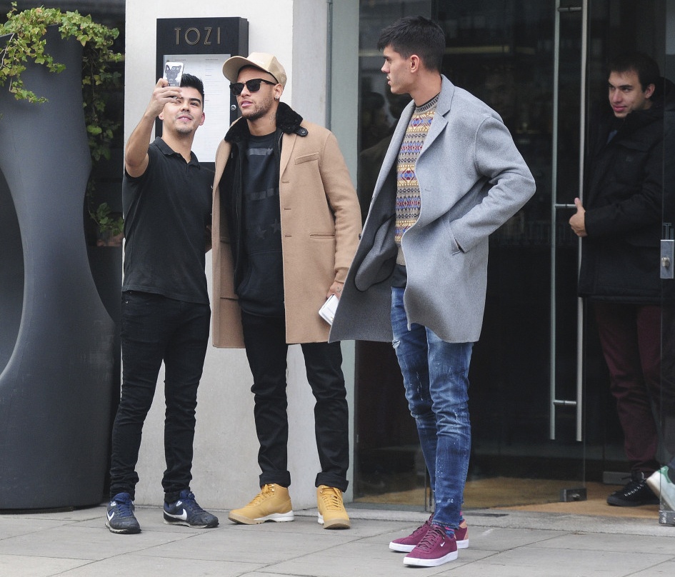 Bale bat volley dang cap anh 7