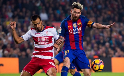 Highlights Barcelona 1-0 Granada hinh anh