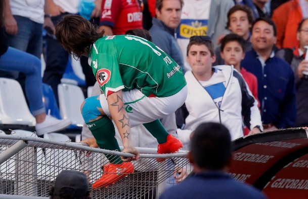 Sebastian Pol bi canh sat bat giu hinh anh