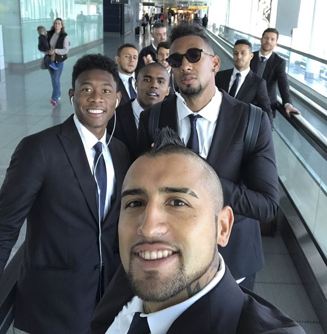 Ronaldo chụp hình quảng cáo ảnh 9 Ronaldo chup hinh quang cao anh 9