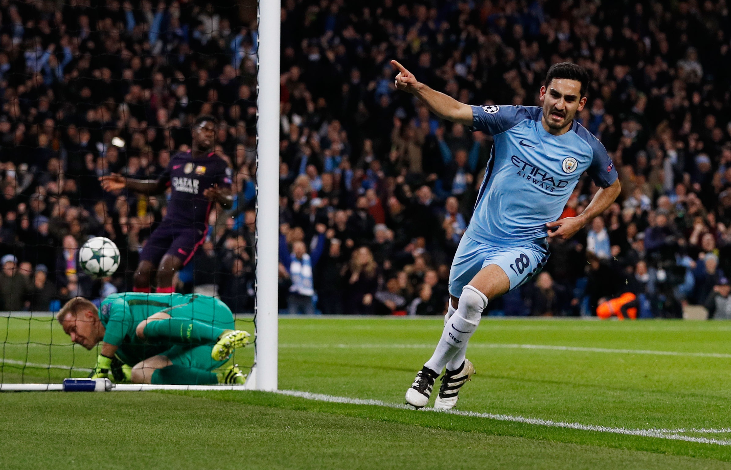 Barca van thua nguoc 1-3 Man City anh 7