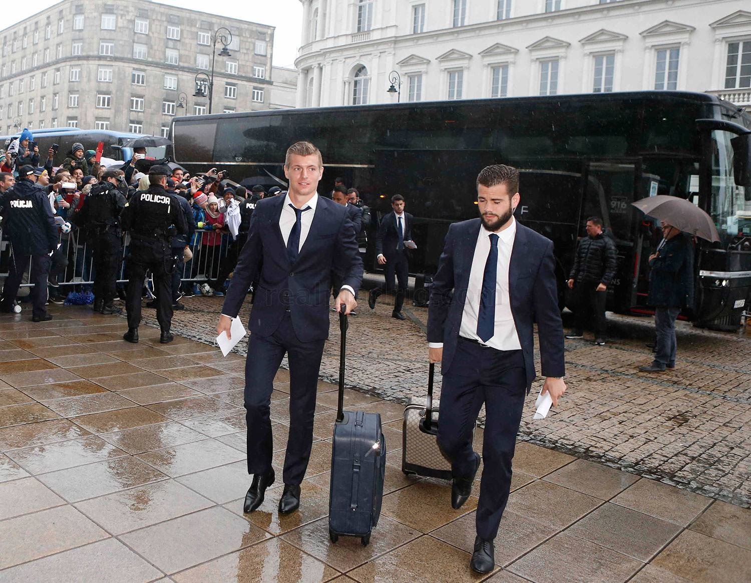 Dan sao Real do bo Ba Lan anh 9