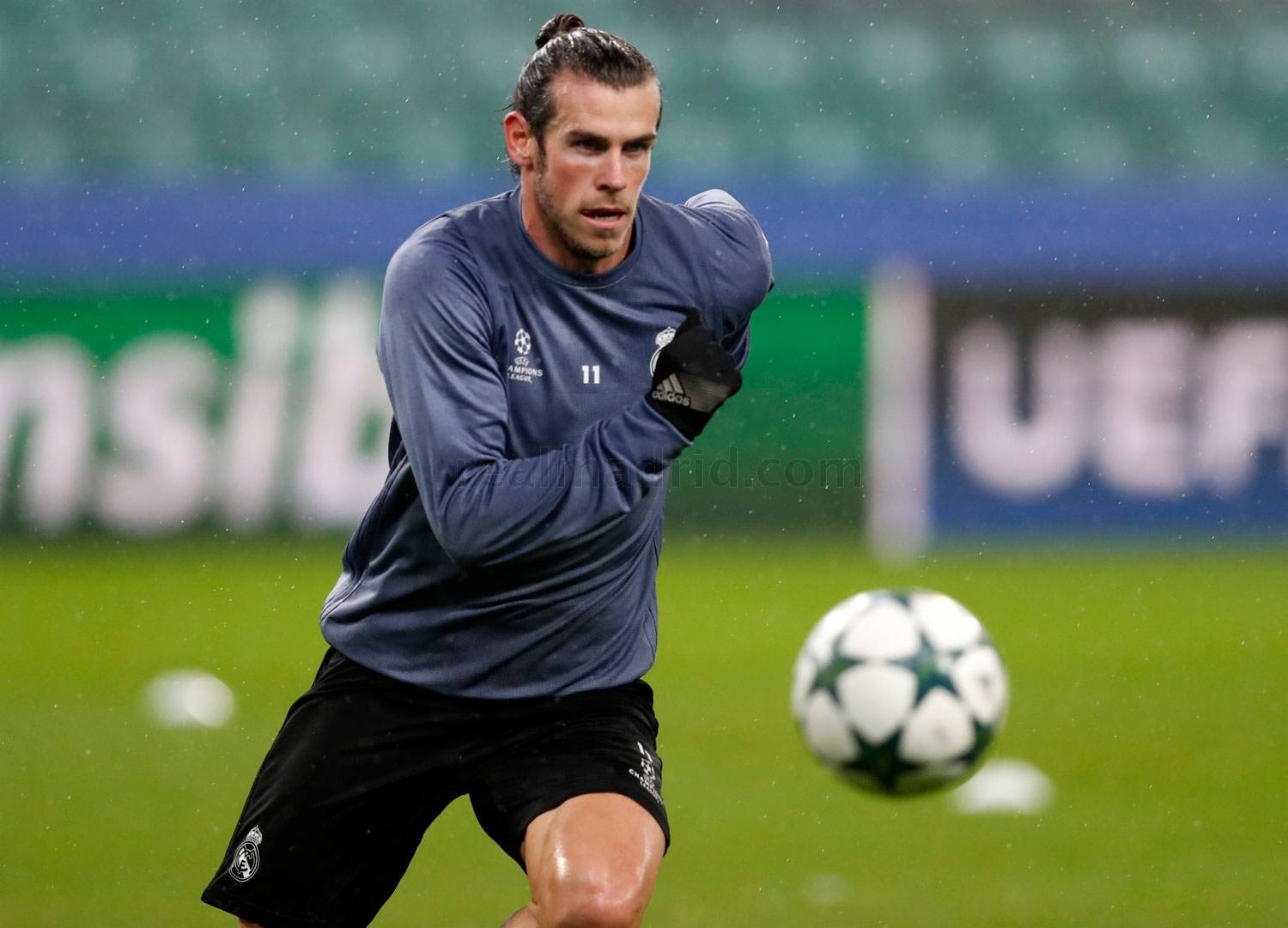 Dan sao Real do bo Ba Lan anh 13