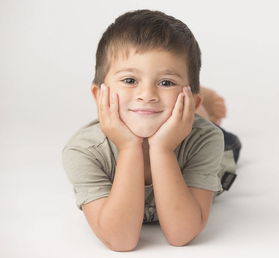 Sao Arsenal chup anh cung ao tuan loc anh 6