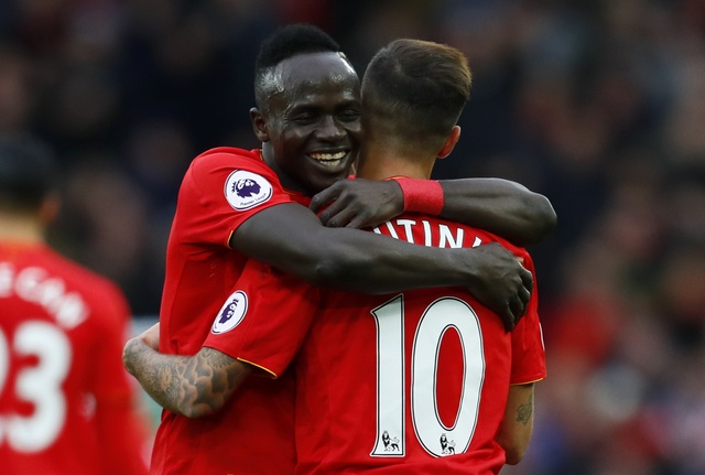 Liverpool len ngoi dau bang chien thang 6-1 hinh anh