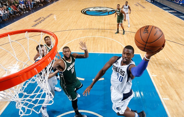 Chien thang kich tinh cua Mavericks truoc Bucks hinh anh