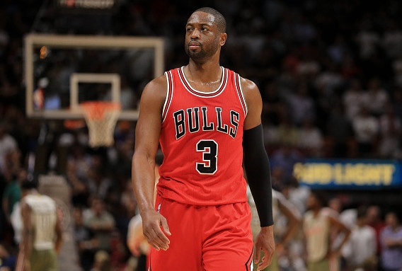 Miami Heat that bai tren san nha truoc Chicago Bulls hinh anh