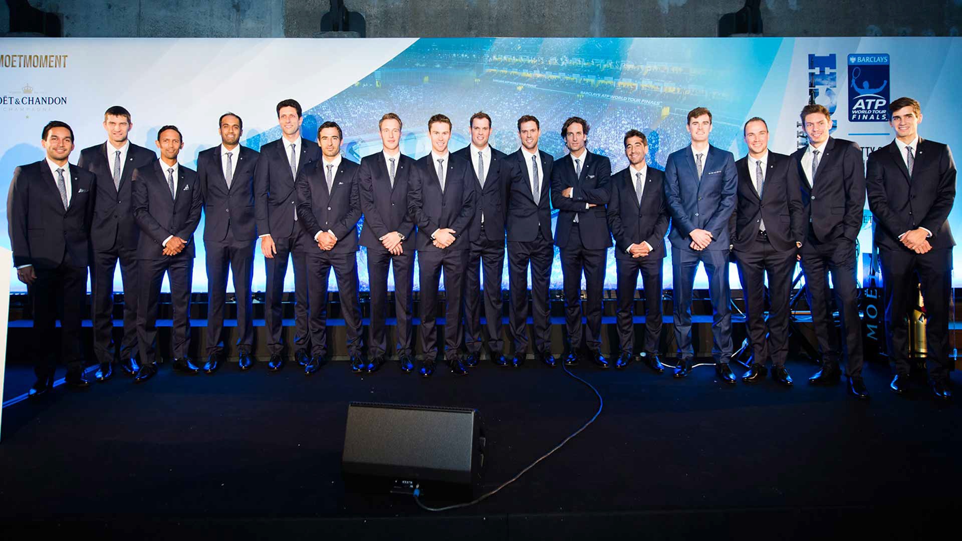 8 tay vot manh nhat the gioi anh 11