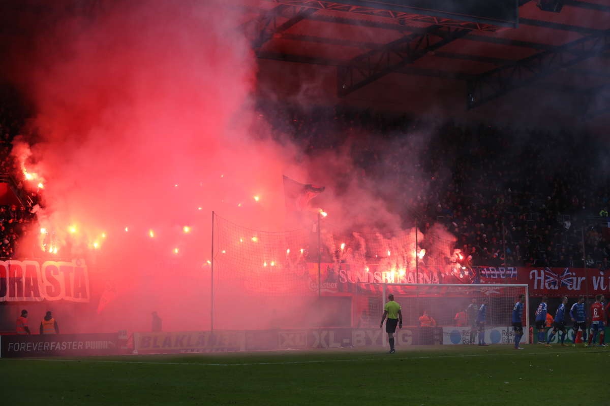 Huyền thoại Henrik Larsson thủ thế ảnh 12 Huyen thoai Henrik Larsson thu the anh 12