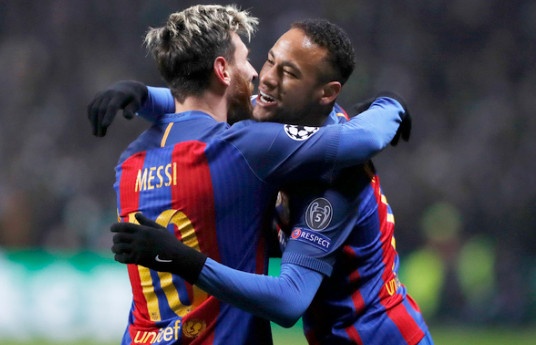 Neymar can bang ky luc cua Xavi, Oezil va Ibrahimovic hinh anh