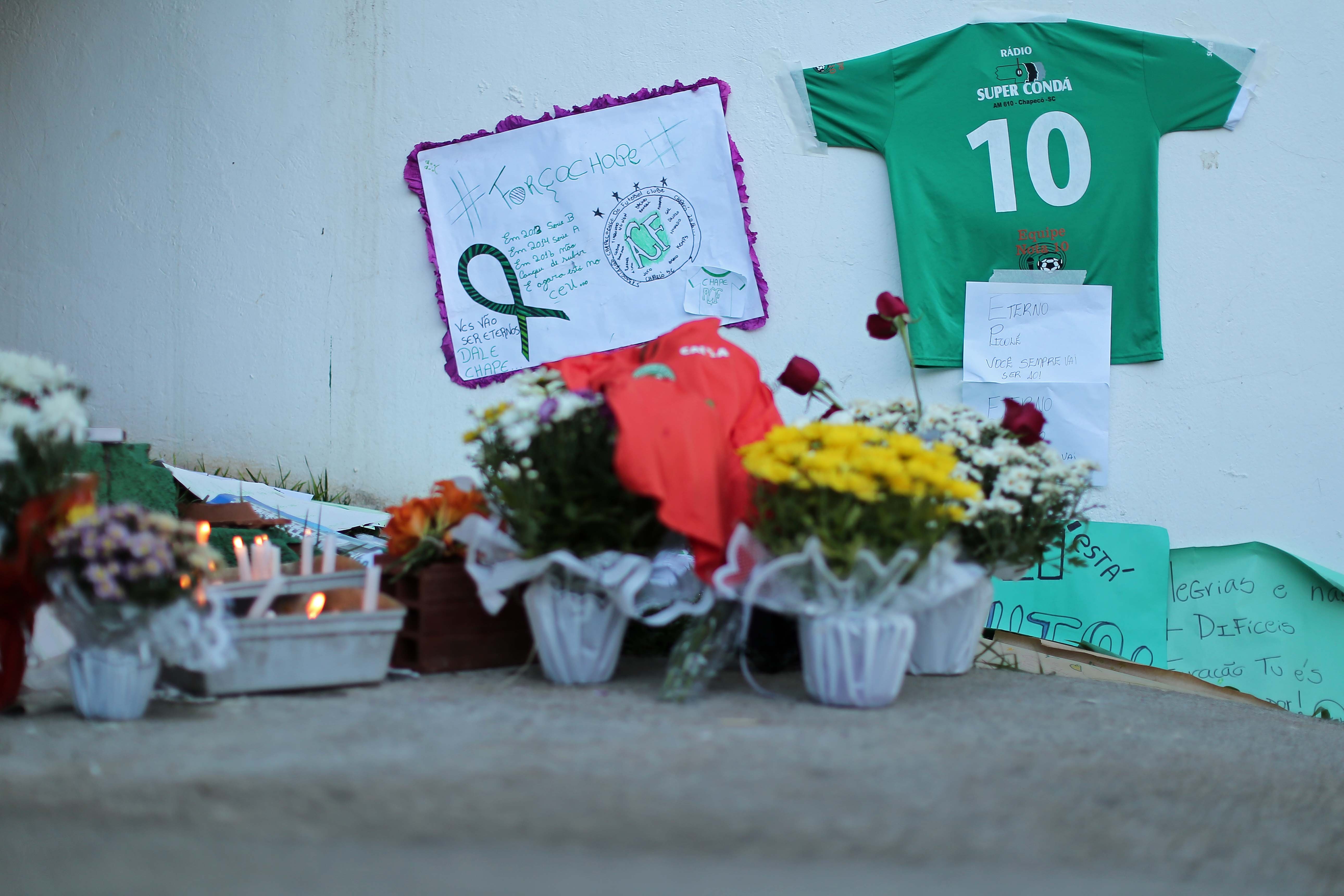 giọt nước mắt tiễn biệt Chapecoense ảnh 7 giot nuoc mat tien biet Chapecoense anh 7