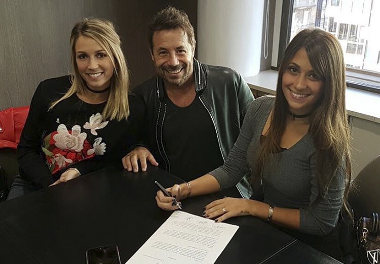 Ro tin don ban gai Messi dan than vao showbiz hinh anh