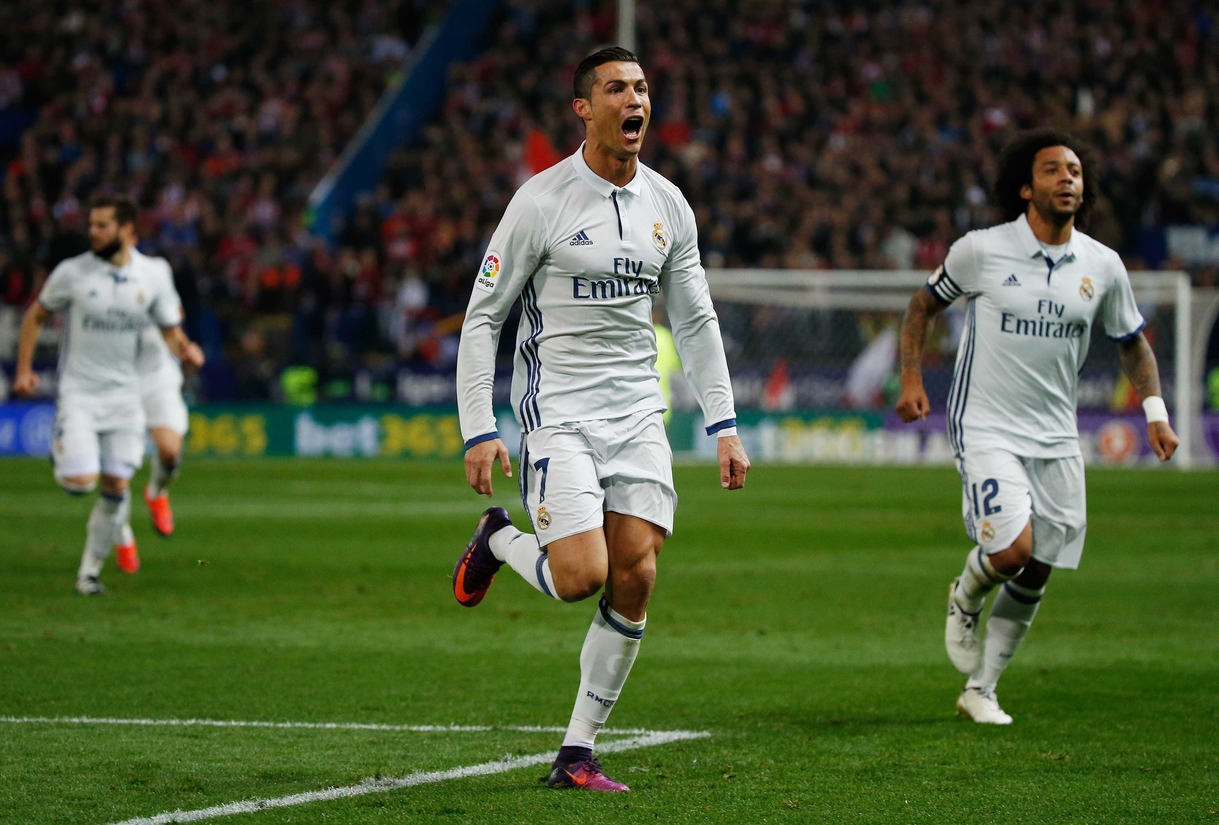 10 ky luc ghi ban Ronaldo va Messi anh 9