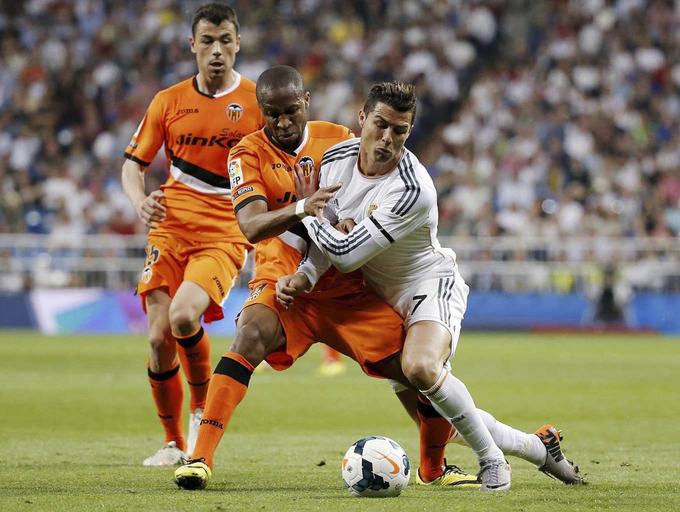 10 kỷ lục ghi bàn Ronaldo và Messi ảnh 6 10 ky luc ghi ban Ronaldo va Messi anh 6