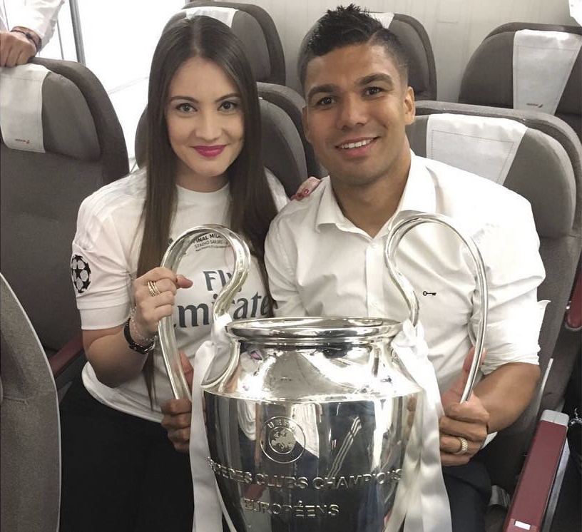 Top 10 nang WAGs anh 8