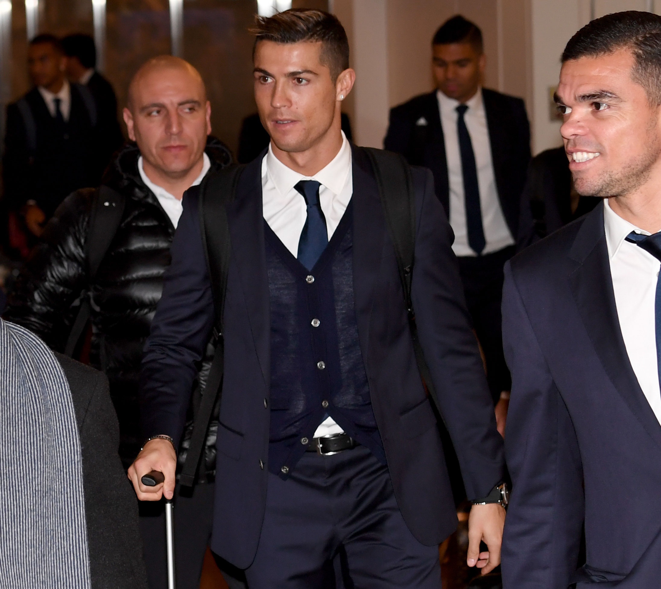 Ronaldo vang mat o gala Qua bong vang anh 5