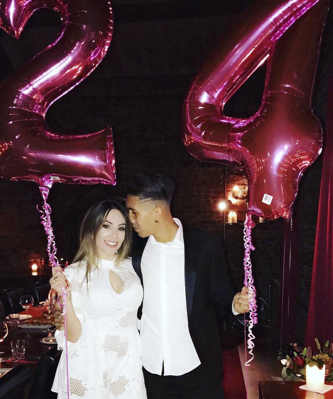 Ronaldo trổ tài sút phạt ảnh 10 Ronaldo tro tai sut phat anh 10