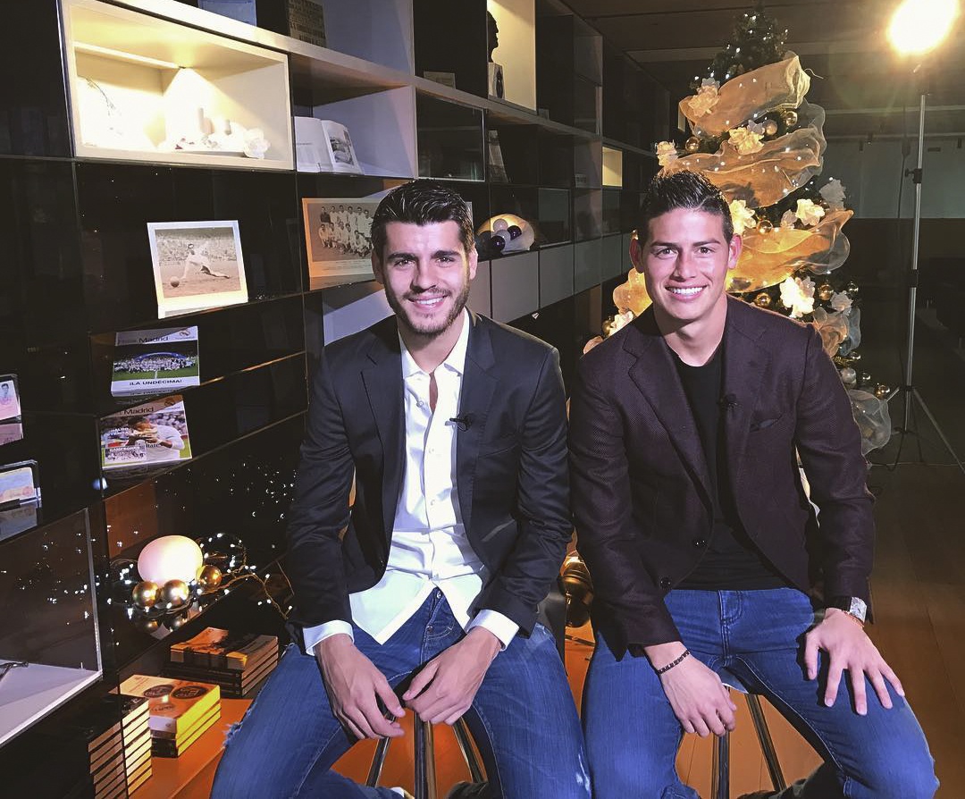 Sao bóng đá đón Giáng sinh ảnh 9 Sao bong da don Giang sinh anh 9