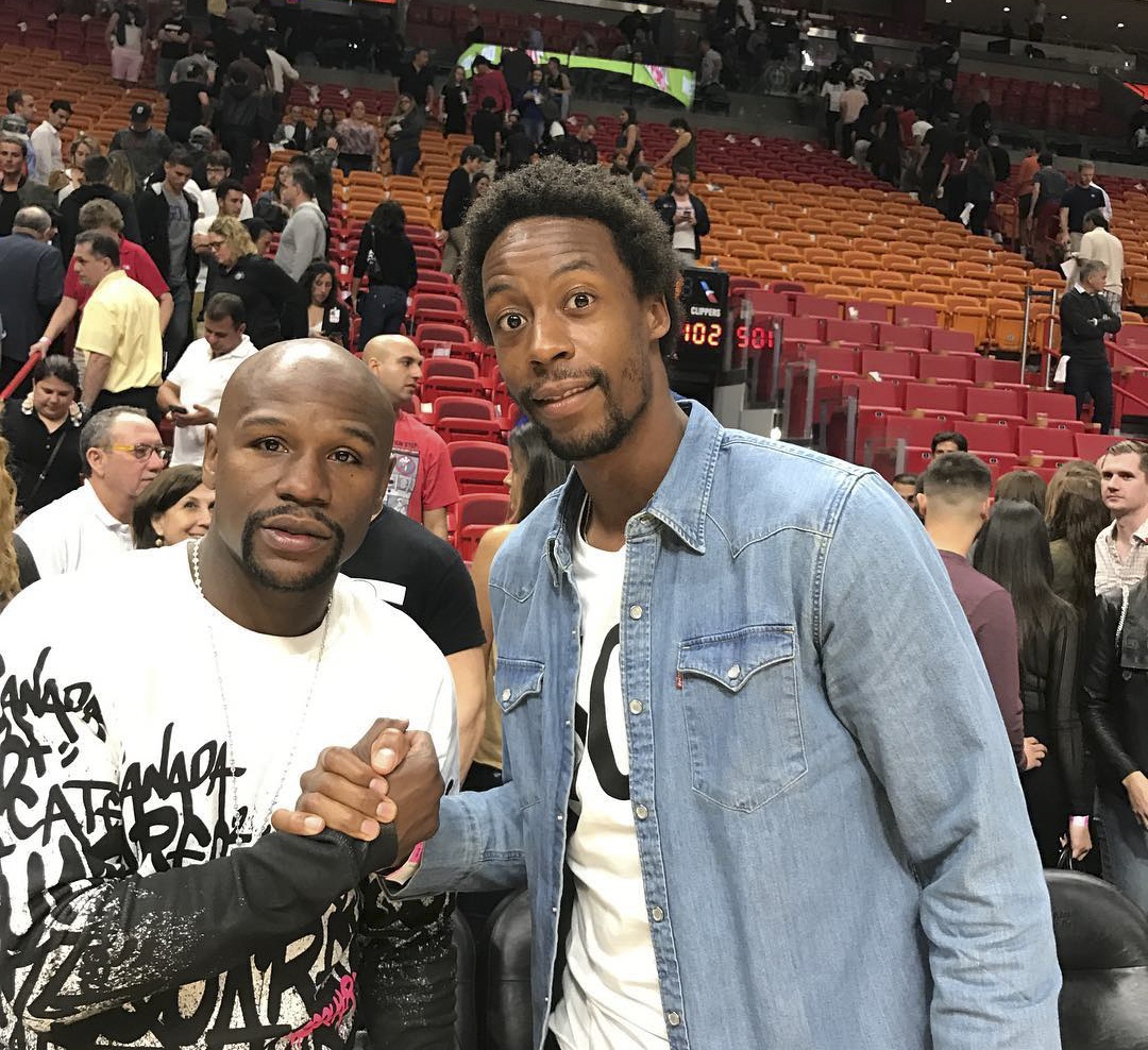 Cac sao quan vot lam gi anh 14